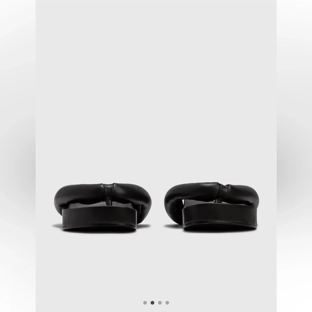 Jil Sander minor chart flip